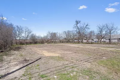 508 W Martin Luther King Jr Boulevard, Taylor, TX 76574 - Photo 1