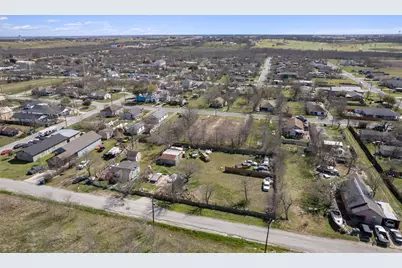 508 W Martin Luther King Jr Boulevard, Taylor, TX 76574 - Photo 11