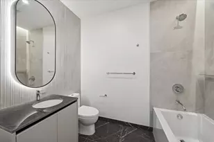 610 Davis St, Austin, TX 78701 - Photo 13