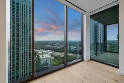 610 Davis Street #3005, Austin, TX 78701 - Photo 9