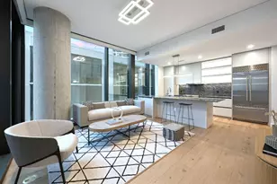 610 Davis St, Austin, TX 78701 - Photo 1