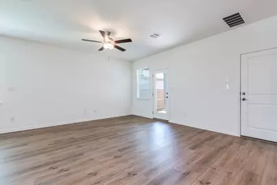 108 Makinaw Road, Hutto, TX 78634 - Photo 9