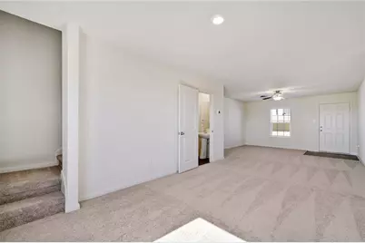 525 Riverdale Cove, Jarrell, TX 76537 - Photo 7