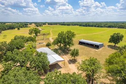 1241 County Road 406, Lexington, TX 78947 - Photo 21
