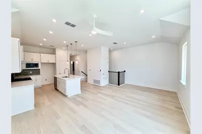 200 W 56th Street #8101, Austin, TX 78751 - Photo 29