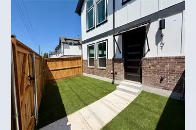 200 W 56th Street #8101, Austin, TX 78751 - Photo 3