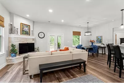 110 W Keamuku Court, Bastrop, TX 78602 - Photo 11