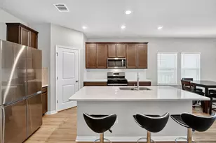 17801 Prairie Land Wy, Manor, TX 78653 - Photo 5