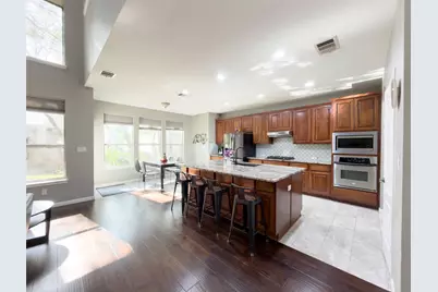 10012 Royal New Kent Drive, Austin, TX 78717 - Photo 7