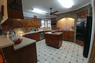 105 Red Tip Ln, Brenham, TX 77833 - Photo 11