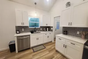 105 Red Tip Ln, Brenham, TX 77833 - Photo 35