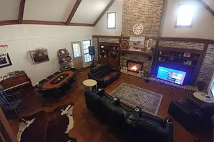 105 Red Tip Ln, Brenham, TX 77833 - Photo 9