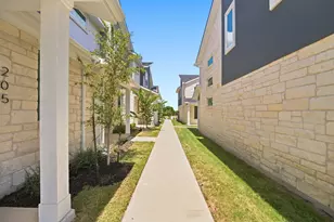 500 Municipal Dr, Leander, TX 78641 - Photo 7