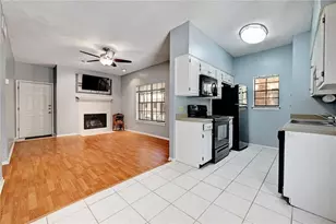 203 E 31st St, Austin, TX 78705 - Photo 3