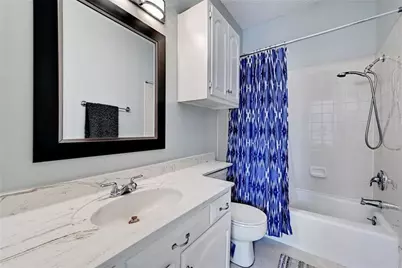 203 E 31st Street #201, Austin, TX 78705 - Photo 7