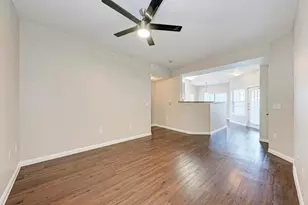 2320 Gracy Farms Ln, Austin, TX 78758 - Photo 7