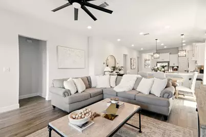 112 Rosemary Court, Bastrop, TX 78602 - Photo 3