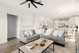 112 Rosemary Ct, Bastrop, TX 78602 - Photo 3