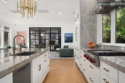 2406 Pemberton Parkway, Austin, TX 78703 - Photo 7