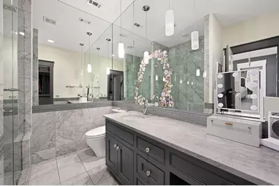 2406 Pemberton Parkway, Austin, TX 78703 - Photo 25