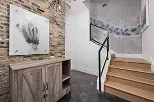 2406 Pemberton Pkwy, Austin, TX 78703 - Photo 31