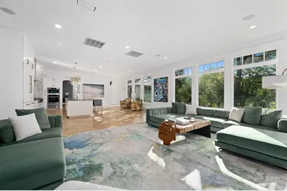 2406 Pemberton Parkway, Austin, TX 78703 - Photo 7