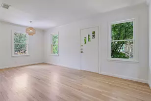 501 Carolyn Ave, Austin, TX 78705 - Photo 25