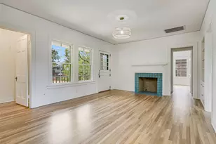 501 Carolyn Ave, Austin, TX 78705 - Photo 15