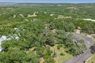 302 Mesa Dr, Wimberley, TX 78676 - Photo 37