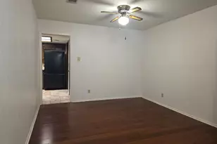 10909 Hillside Oak Ln, Austin, TX 78750 - Photo 3