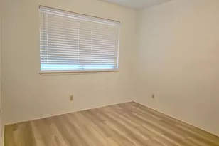 10909 Hillside Oak Ln, Austin, TX 78750 - Photo 19