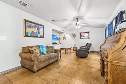 611 Magnolia Lane, Cottonwood Shores, TX 78657 - Photo 23