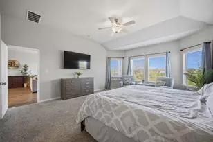 904 View Dr, Georgetown, TX 78628 - Photo 13