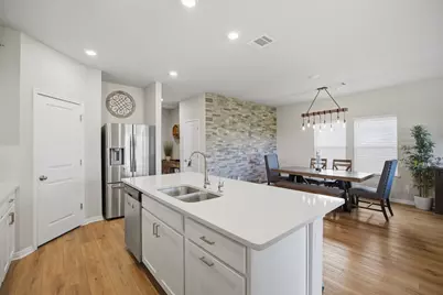 904 View Drive, Georgetown, TX 78628 - Photo 9