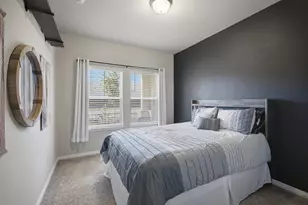 904 View Dr, Georgetown, TX 78628 - Photo 17