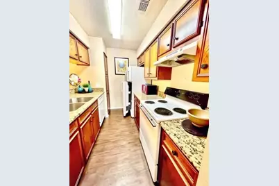 10616 Mellow Meadows #40B, Austin, TX 78750 - Photo 5