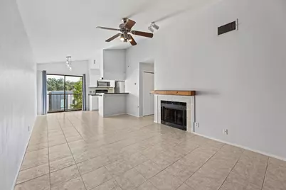 106 E 30th Street #308, Austin, TX 78705 - Photo 5
