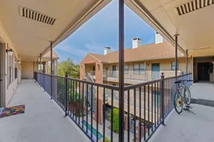 106 E 30th St, Austin, TX 78705 - Photo 31