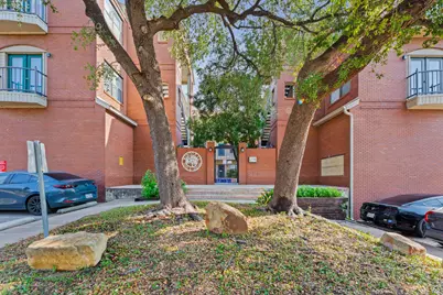 106 E 30th Street #308, Austin, TX 78705 - Photo 3