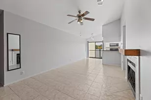 106 E 30th St, Austin, TX 78705 - Photo 7