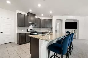 218 Summit Dr, Lockhart, TX 78644 - Photo 17