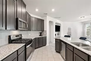218 Summit Dr, Lockhart, TX 78644 - Photo 15