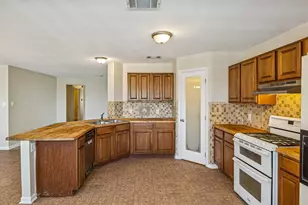 1148 Amberwood Loop, Kyle, TX 78640 - Photo 9