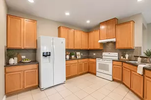 6808 Ondantra Bnd, Austin, TX 78744 - Photo 9