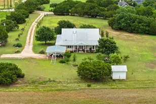 1505 County Rd 315, Jarrell, TX 76537 - Photo 39