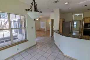 7602 Mifflin Kenedy Ter, Austin, TX 78749 - Photo 9