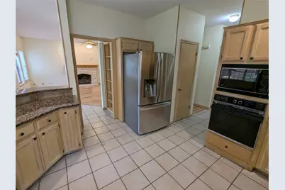 7602 Mifflin Kenedy Terrace, Austin, TX 78749 - Photo 11