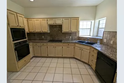 7602 Mifflin Kenedy Terrace, Austin, TX 78749 - Photo 13