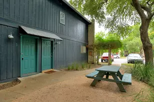 604 Franklin Blvd, Austin, TX 78751 - Photo 1