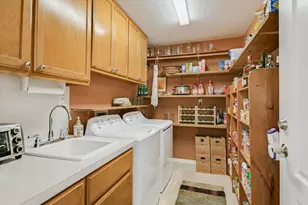 1465 Co Rd 436, Thrall, TX 76578 - Photo 15